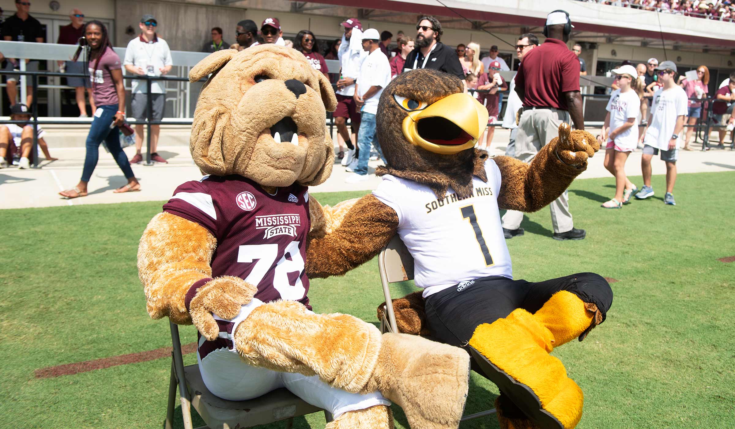Mascot Bonding Mississippi State University
