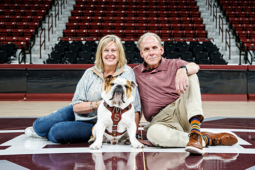“Dak” (Bully XXII) pictured with owners by Julie and Bruce Martin of Meridian 