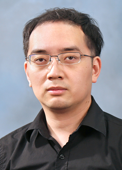 Headshot of Zhiqian Chen