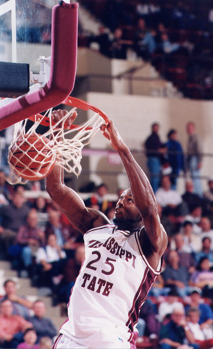 Erick Dampier, a 6-11 center, helped lead the 1995-96 Mississippi State Bulldogs men’s basketball team to the Final Four. The Mississippi Sports Hall of Fame and Museum will celebrate the 20th anniversary of the team’s achievement on March 31 in Jackson. (MSU File Photo)