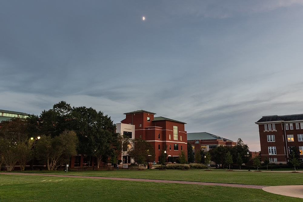 Mitchell Memorial Library