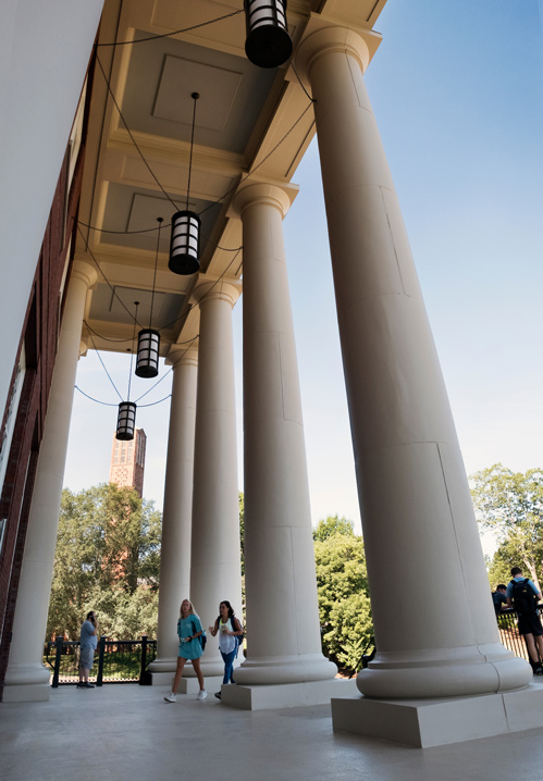 Mississippi State students are pictured entering Old Main Academic Center. The state’s leading university again is setting records for fall student enrollment, welcoming a total of 21,884, a number that includes an unprecedented number of transfers. (Photo by Megan Bean)