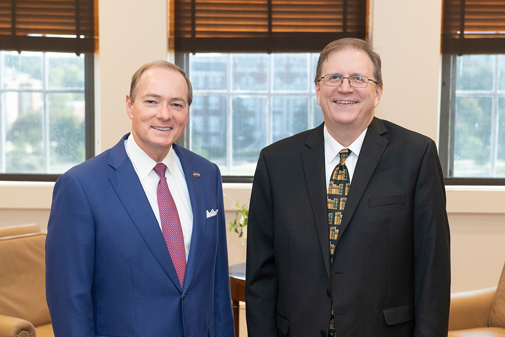 MSU President Mark Keenum and University Press of Mississippi Director Craig W. Gill