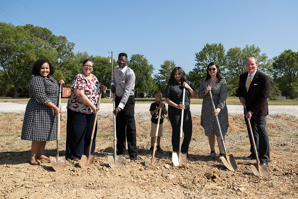 Groundbreaking photo with MSU and Habitat for Humanity 