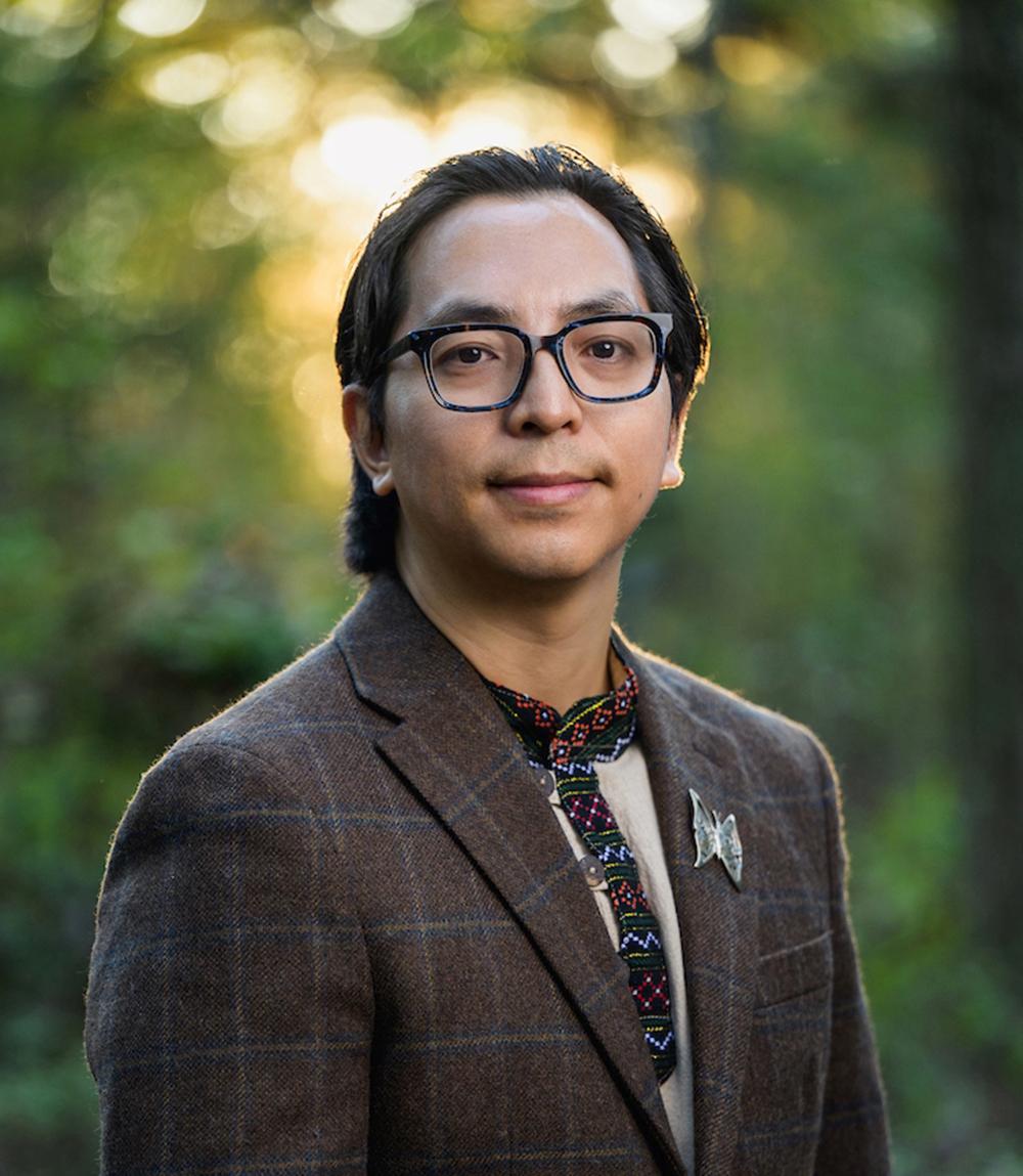 An outdoor portrait of Samyak Shertok.